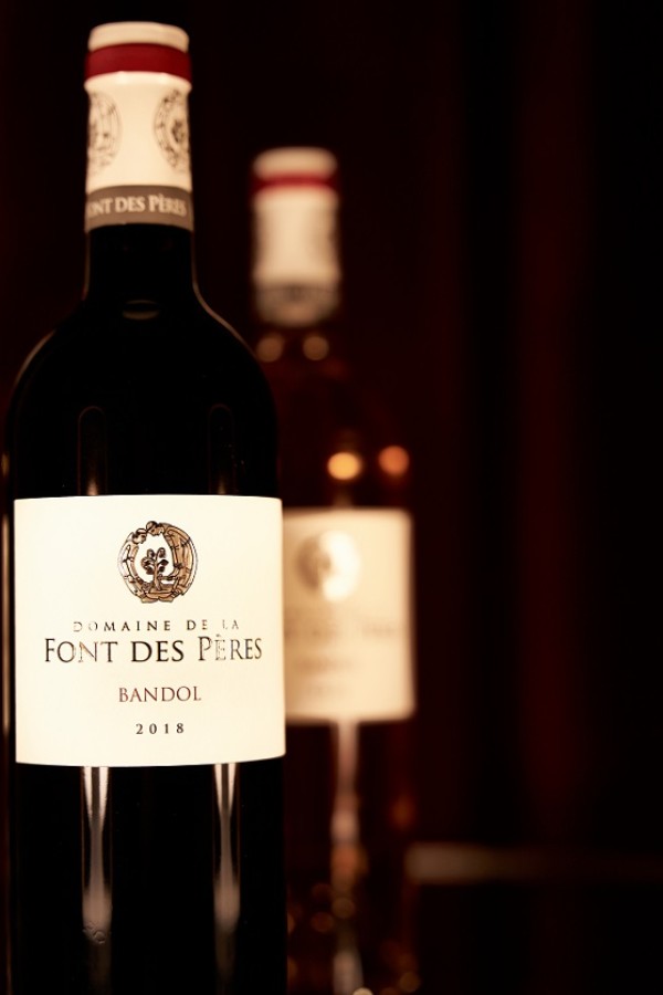 Bouteille de vin rouge de Bandol